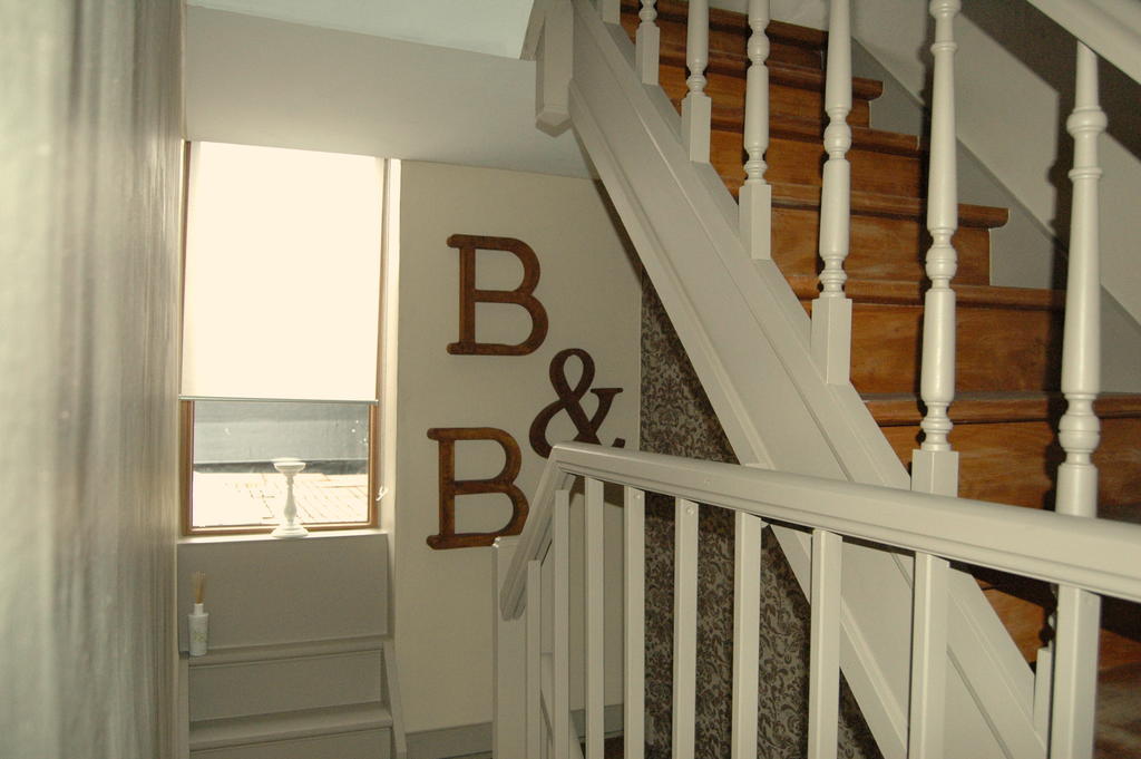 B&B Family@Home66 ブルージュ エクステリア 写真